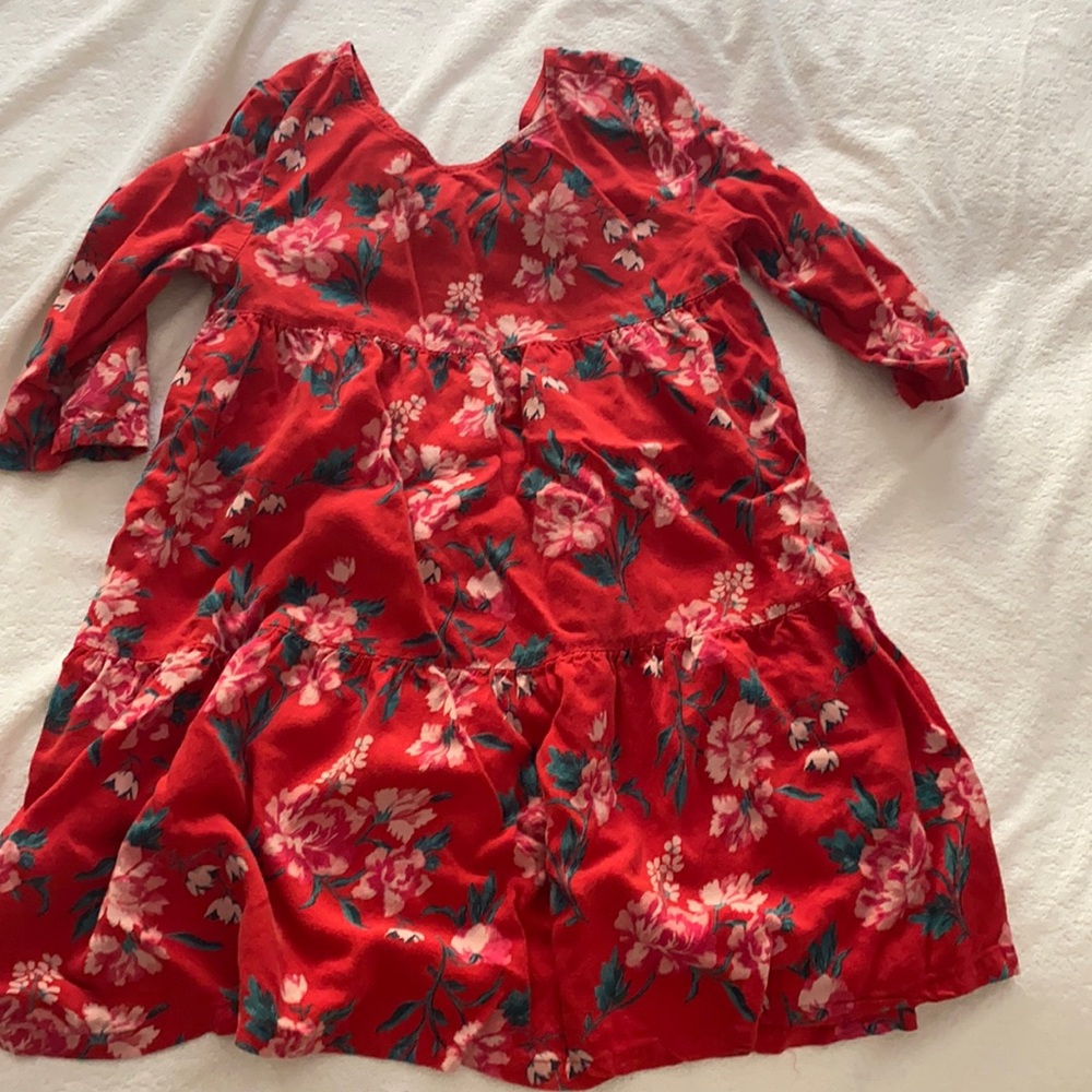 Girls dress